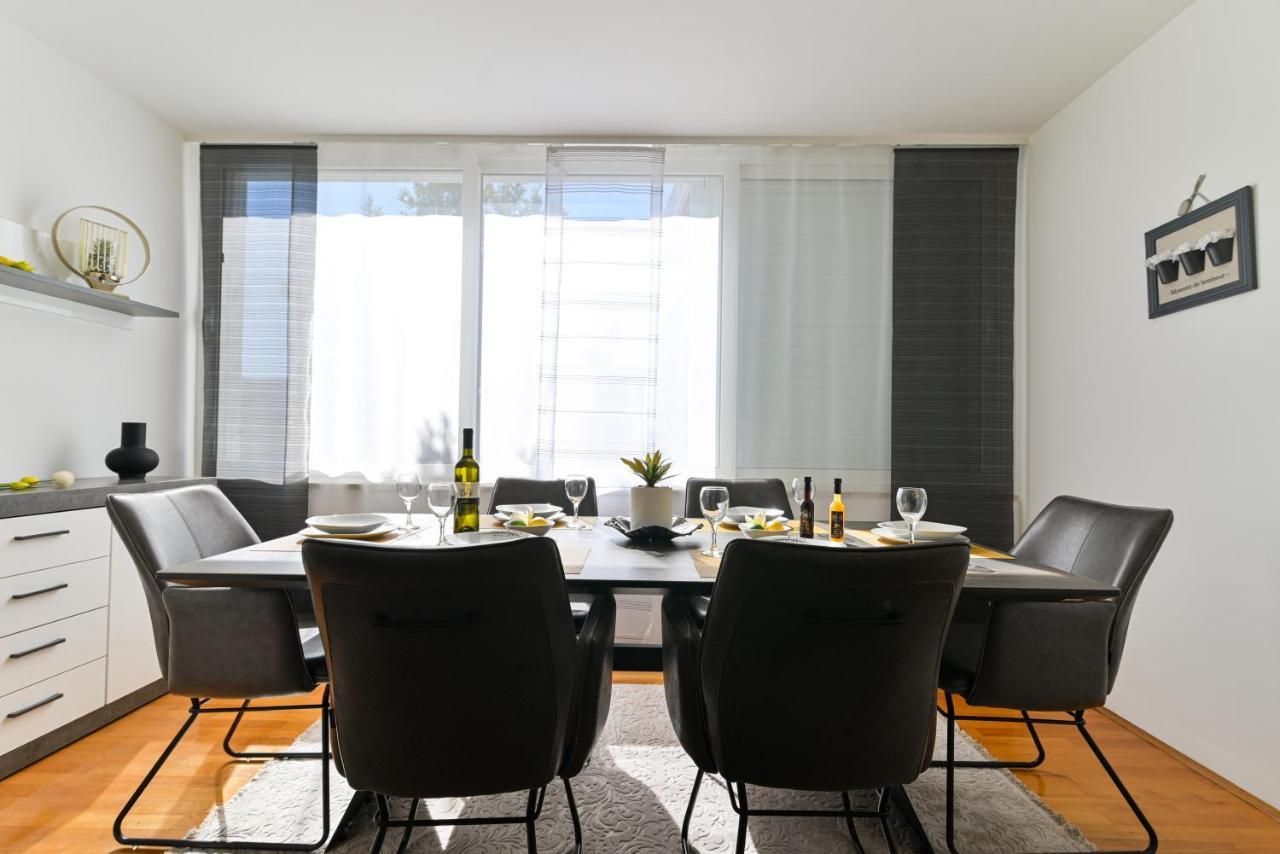 Apartmani Cesarica Трогир Екстериор снимка