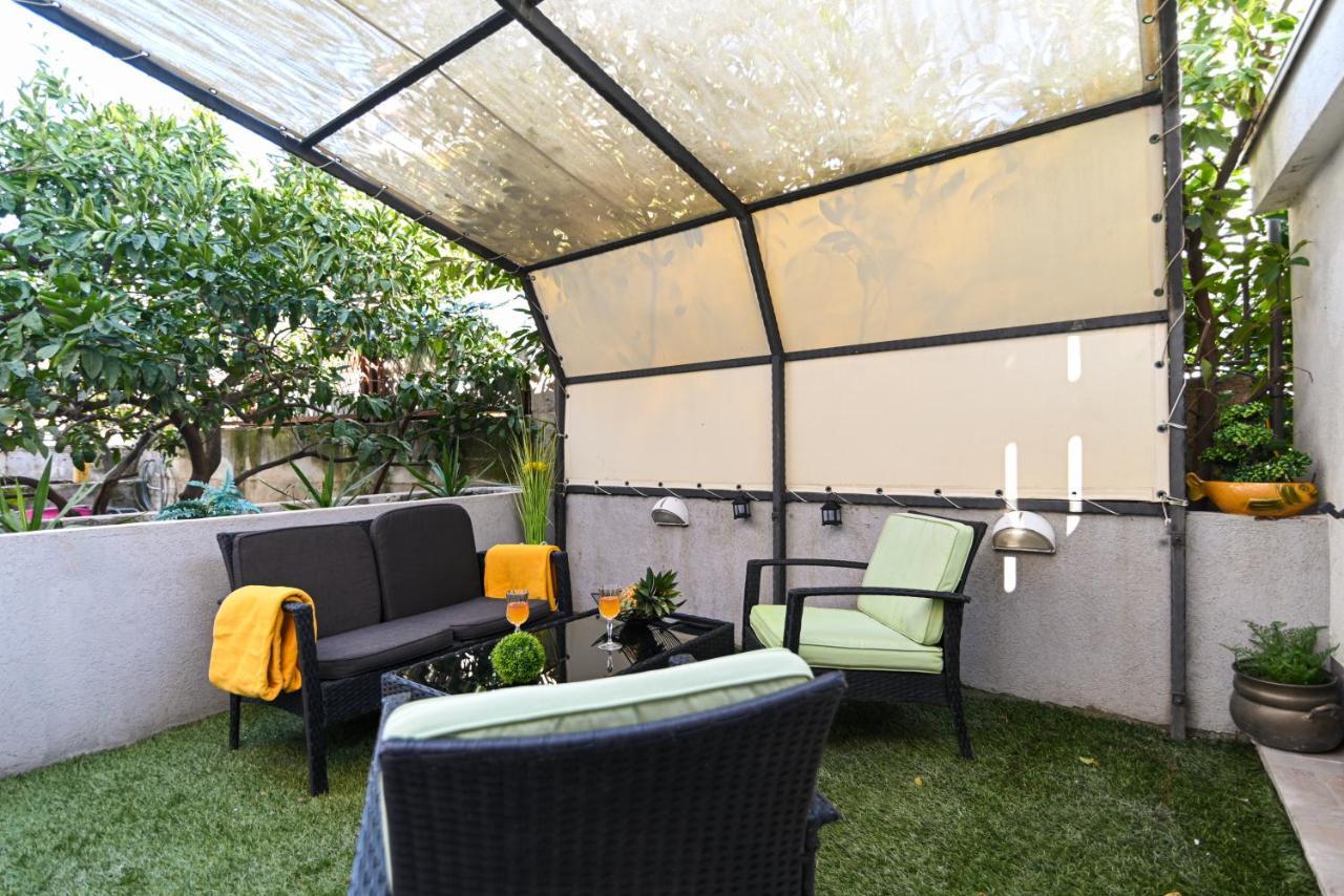 Apartmani Cesarica Трогир Екстериор снимка
